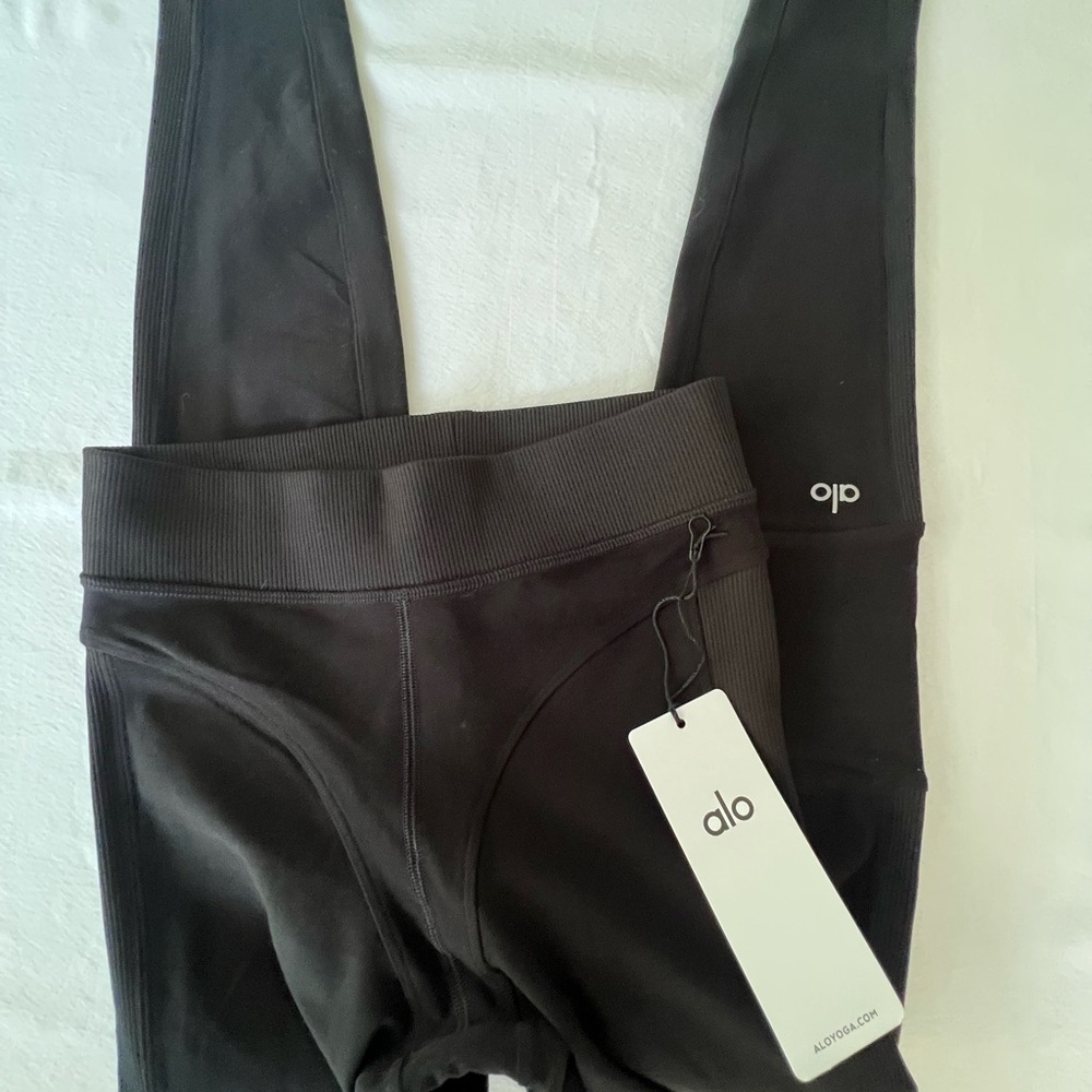 ALO Yoga Alosoft High-Waist Head Start Legging - Picture 8 of 11